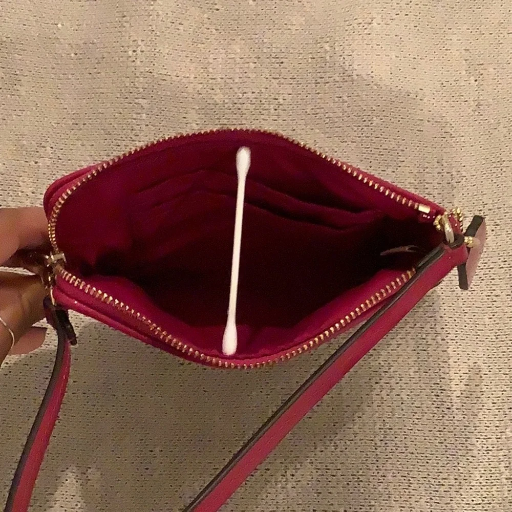 Coach wristlet - Picture 3 of 3